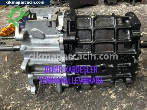Land Rover Defender Şanzıman çıkma parça