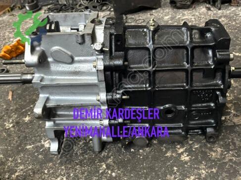 Land Rover Defender çıkma parça
