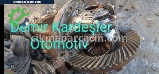 Land Rover Defender Defransiyel çıkma parça