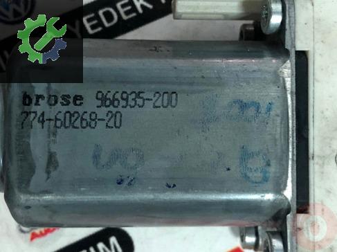 Land Rover Discovery sol arka cam motoru 0536010002