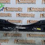LAND ROVER EVOQUE BAGAJ PLASTİĞİ BAKALİTİ KİLİT ÜZERİ