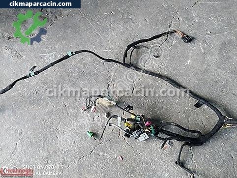 Land Rover Range Rover Göğüs çıkma parça