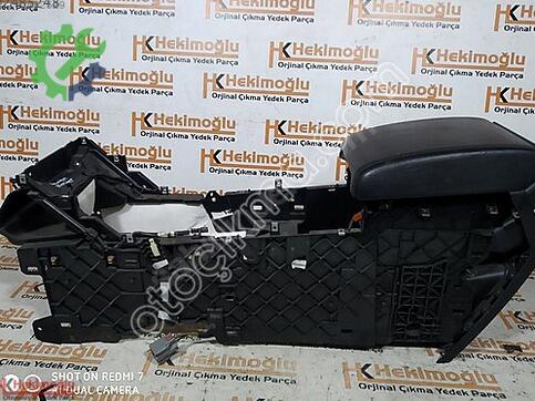 Land Rover Range Rover KONSOL-KOL çıkma parça