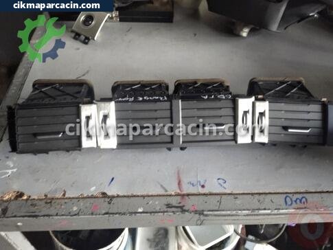 Land Rover Range Rover çıkma parça
