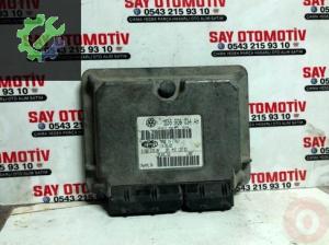 Leon golf Bora motor beyni 036906034AH