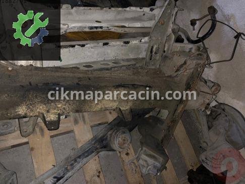 Volkswagen LT Motor Beşiği çıkma parça