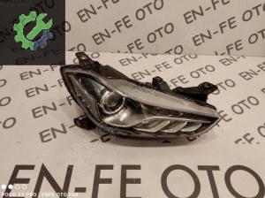 MASERATİ GHİBLİ SAĞ FAR APATİF XENON ORJİNAL 3