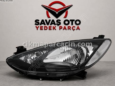 Mazda 2 Sağ Ön Far çıkma parça