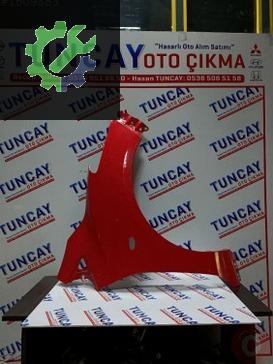 Mazda 2 Çamurluk 2008-2014 çıkma parça