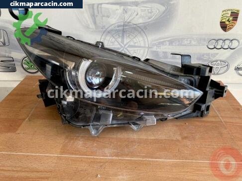 Mazda 3 Far çıkma parça