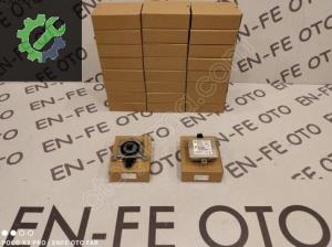 MAZDA 3 XENON FAR BEYNİ W3T21571 1