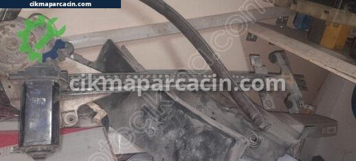 Mazda 121 Cam Krikosu çıkma parça