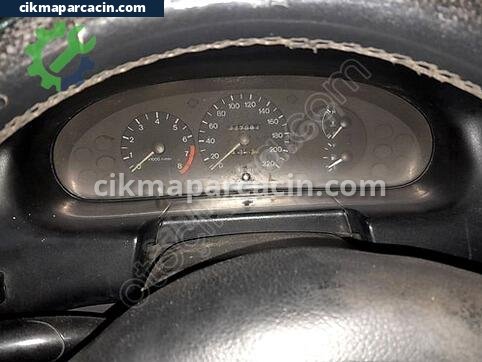 Mazda 323 Gösterge Paneli çıkma parça