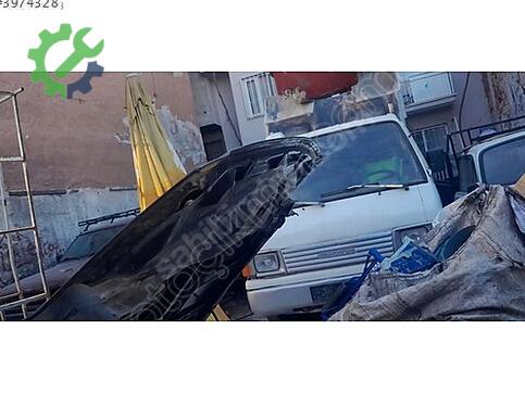Mazda 323 Kaput çıkma parça