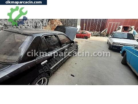 Mazda 323 Kapı çıkma parça