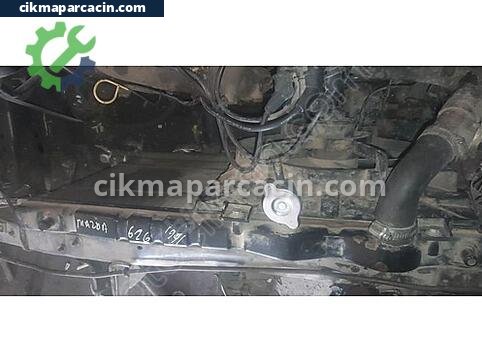 Mazda 626 Radyatör çıkma parça