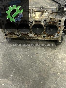 Mazda 626 Silindir Kapak 16VALF çıkma parça