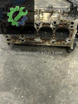 Mazda 626 Silindir Kapak 16VALF çıkma parça