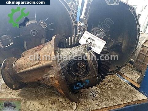 Mazda Defransiyel çıkma parça