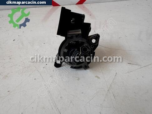 Mazda E-2200 Kalorifer çıkma parça