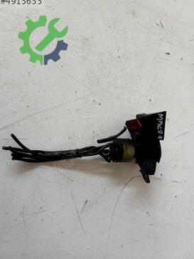 Mazda E-2200 Kalorifer çıkma parça