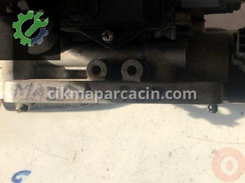 Mazda 121 Karbüratör RGA4021 çıkma parça