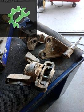 Mazda Lantis Şanzıman Takozu çıkma parça