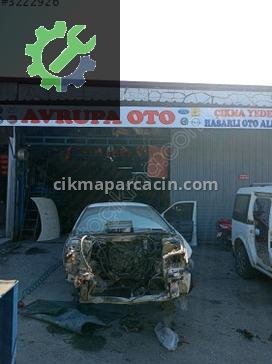 Mazda Lantis Bagaj Kapağı çıkma parça