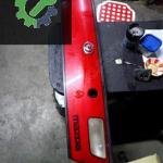 Mazda Lantis Hatchback bağaj reflektörü kilit yeri büyük olan