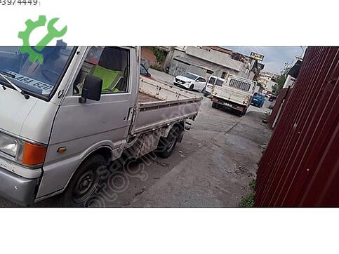 Mazda 3 Kapı çıkma parça