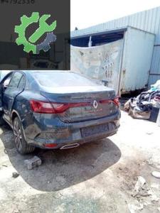 Megane 4 bagaj koltuk sağ sol çamurluk tampon stop (Videolu)