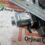 MEGANE 4 FLUENCE CAM KRİKOSU MOTORLU SAĞ ARKA 827209091R
