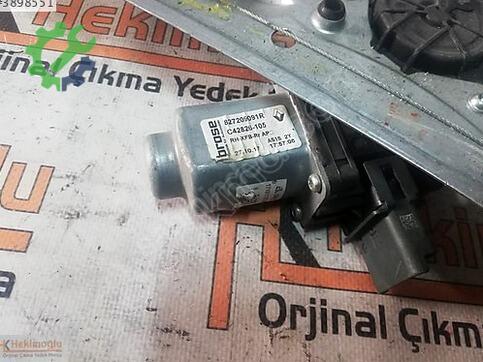 Renault Megane 827209091R çıkma parça