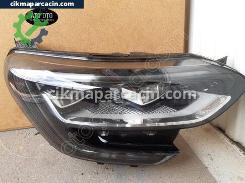 Renault Megane LED Far çıkma parça