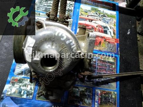 Mercedes-Benz 220 Karbüratör çıkma parça