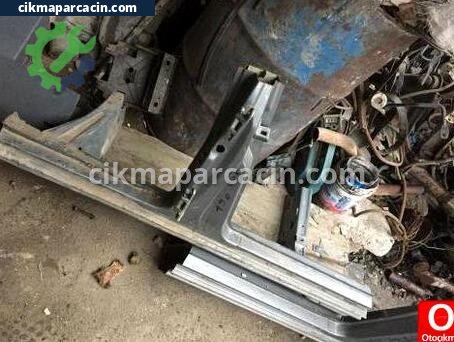 Mercedes-Benz 190 Marşpiyel Sacı çıkma parça