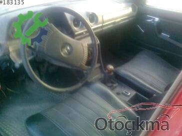Mercedes-Benz 300 MP3 Çalar çıkma parça