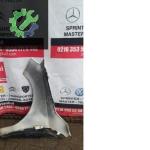 Mercedes a kasa sag ön çamurluk