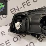 MERCEDES A180 A200 W176 SAĞ XENON FAR ORJİNAL HATASIZ 3