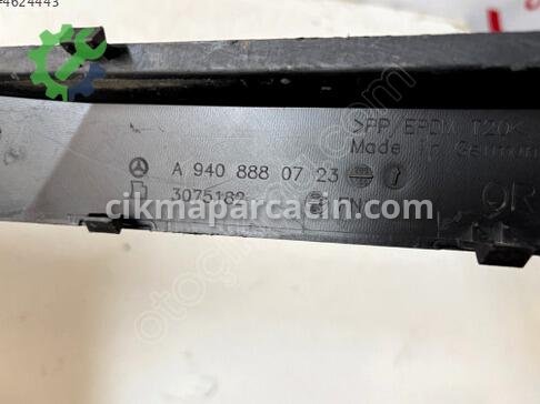 Mercedes-Benz Axor Kaput A9408880723 çıkma parça