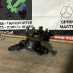 Mercedes Benz Çıkma Orjinal Ön Aks Tekerlek Göbeği Taşıyıcısı