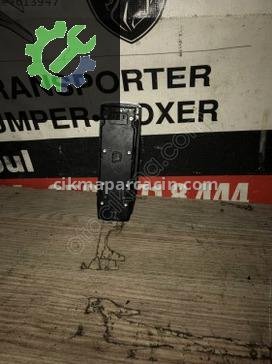 Mercedes-Benz Sprinter Cam Düğmesi çıkma parça