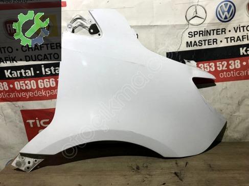 Mercedes-Benz Sprinter Sol Kapı Çıtası çıkma parça