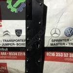 Mercedes Benz Sprinter Çıkma Orjinal Teker Çamurluk Kaplaması ön
