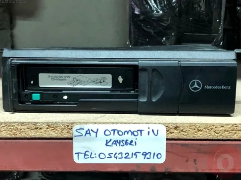Mercedes-Benz C Serisi Cd Changer A2038703389 çıkma parça
