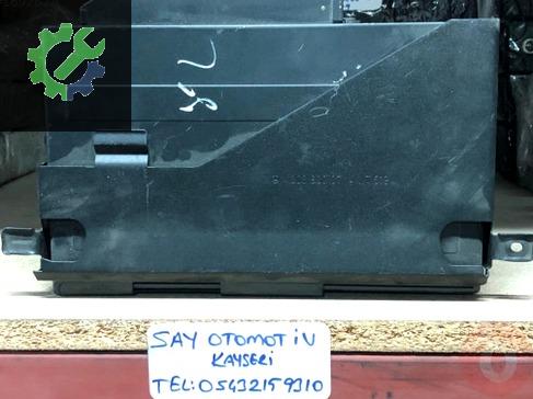 Mercedes C class CD changer A2038703389/MC3520