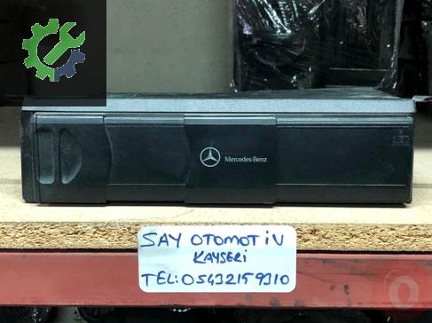 Mercedes C class CD changer A2038703389/MC3520