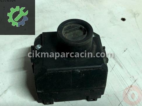 Mercedes-Benz C Serisi Kontak (Marş) 2215450508 çıkma parça