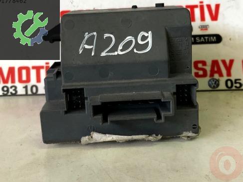 Mercedes C class kontak yuvası ezs W203 W209A2095454108