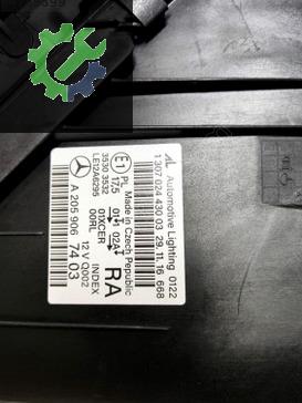Mercedes-Benz C Serisi Sol Ön Far A2059067403 çıkma parça